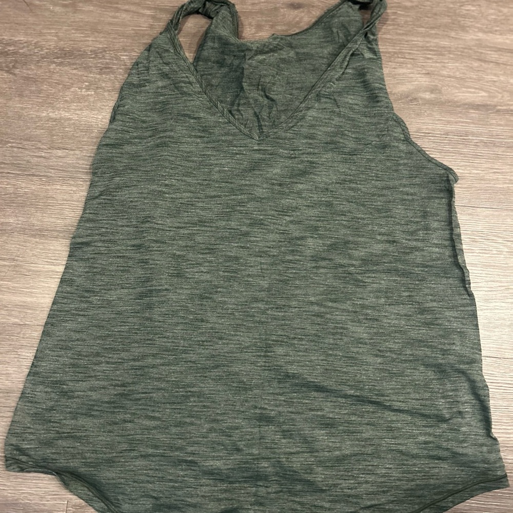 Lululemon athletica do the twist tank top